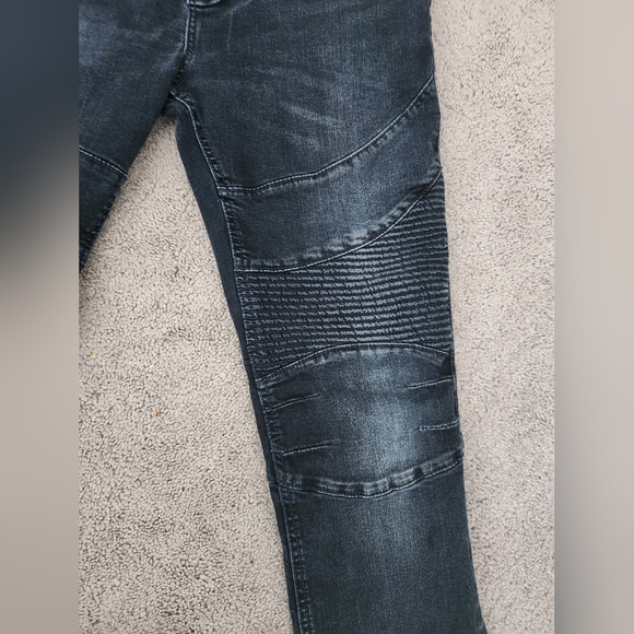 True Religion Relax Skinny Jeans - Size 33 - Picture 11 of 16
